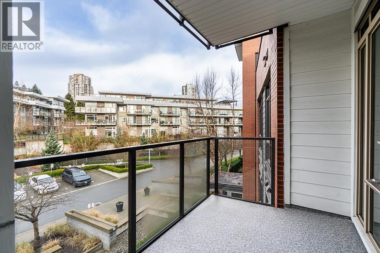 319 22 E ROYAL AVENUE, New Westminster
