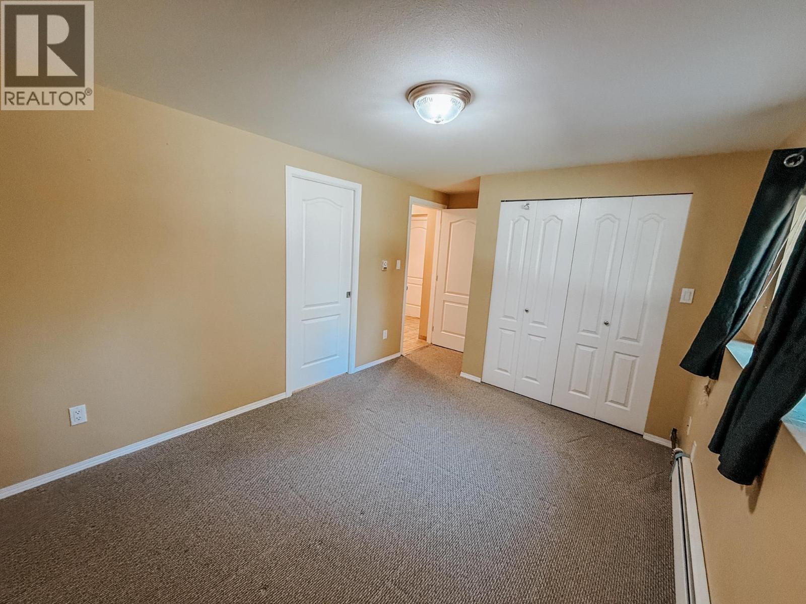 4719 CARIBOO DRIVE - 14