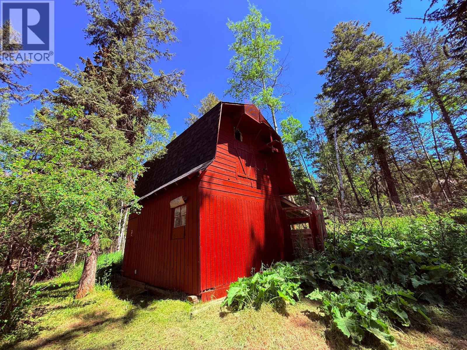 4719 CARIBOO DRIVE - 4