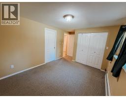 Kitchen - 4719 Cariboo Drive, 108 Mile Ranch, BC V0K2K0 Photo 14