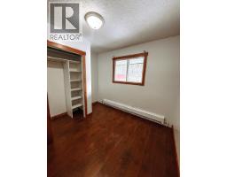 4719 Cariboo Drive, 108 Mile Ranch, BC V0K2K0 Photo 27