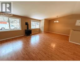Family room - 4719 Cariboo Drive, 108 Mile Ranch, BC V0K2K0 Photo 7