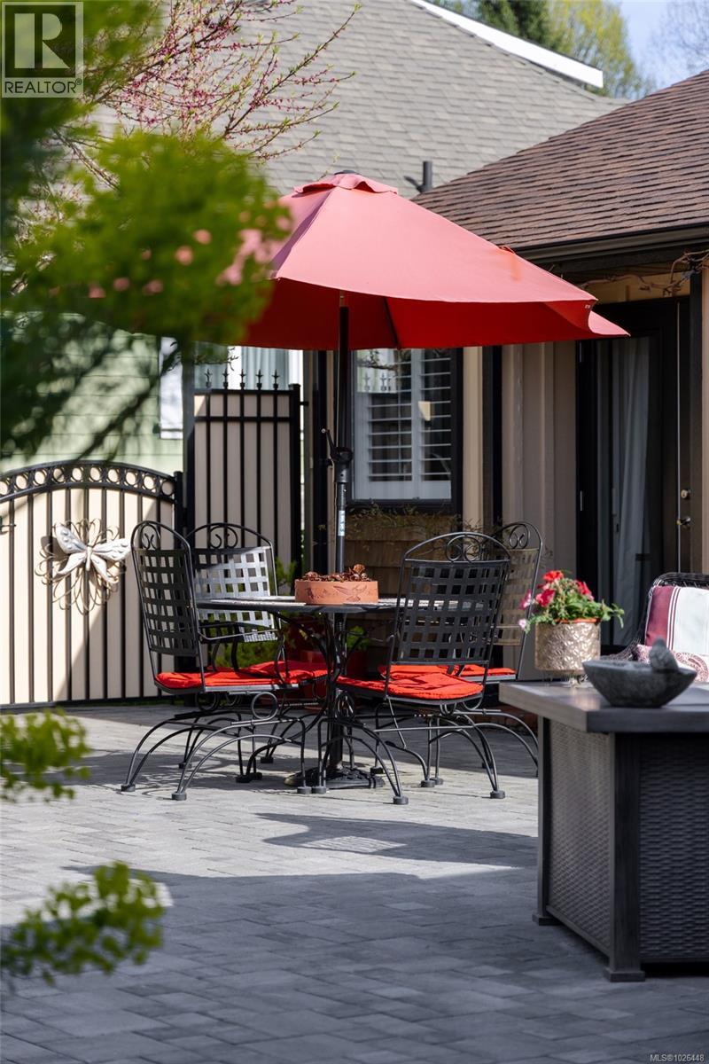 10807 MADRONA DR - 36