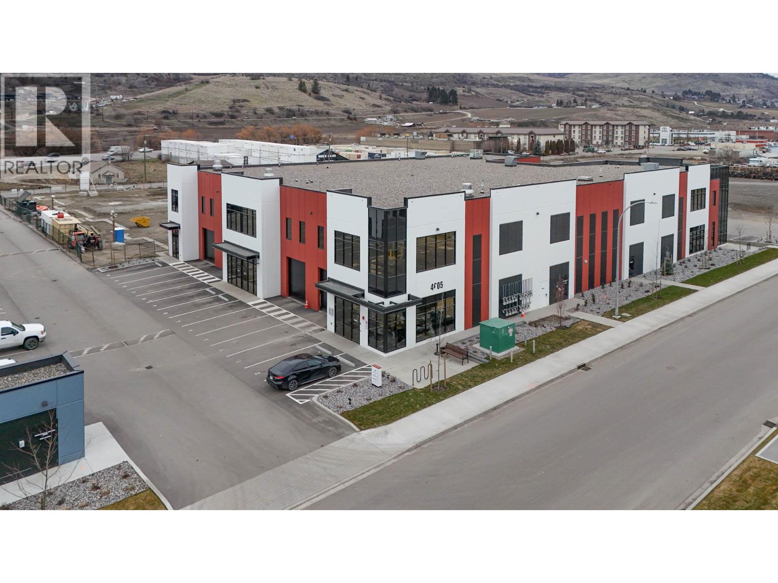 9, 10 & 14 4605 34th Street, Vernon