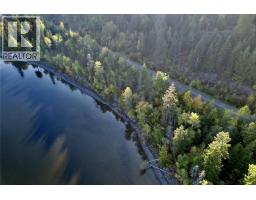 Dl 7708 Canim Hendrix Road, Canim Lake, BC V0K1M0 Photo 15