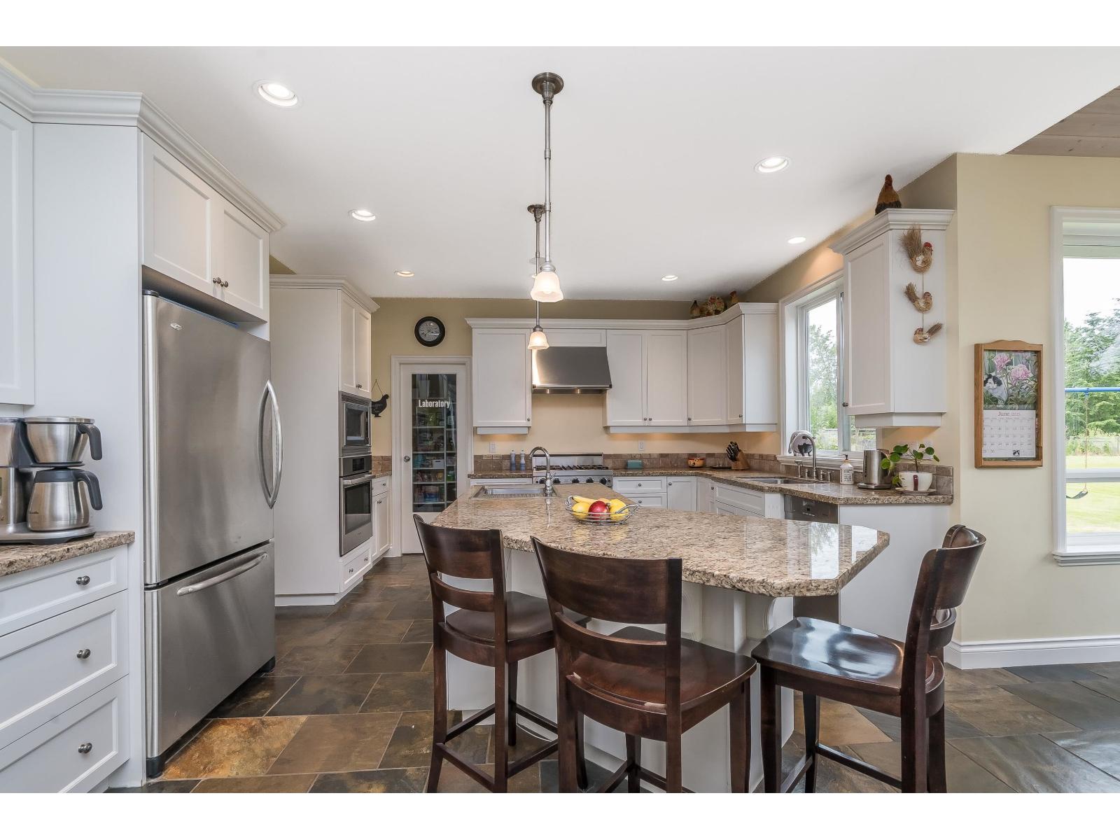 1192 212 STREET, Langley