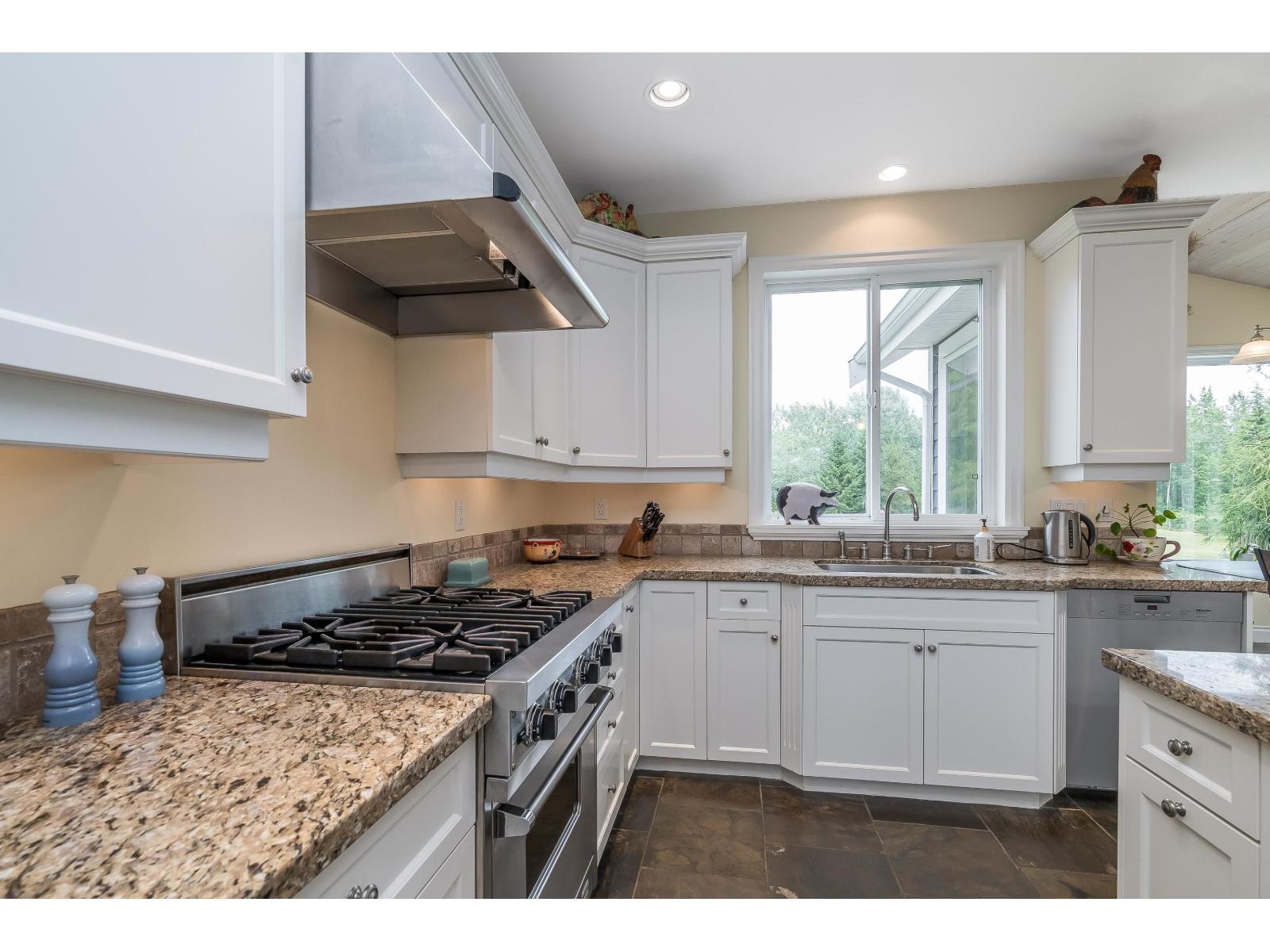 1192 212 STREET, Langley