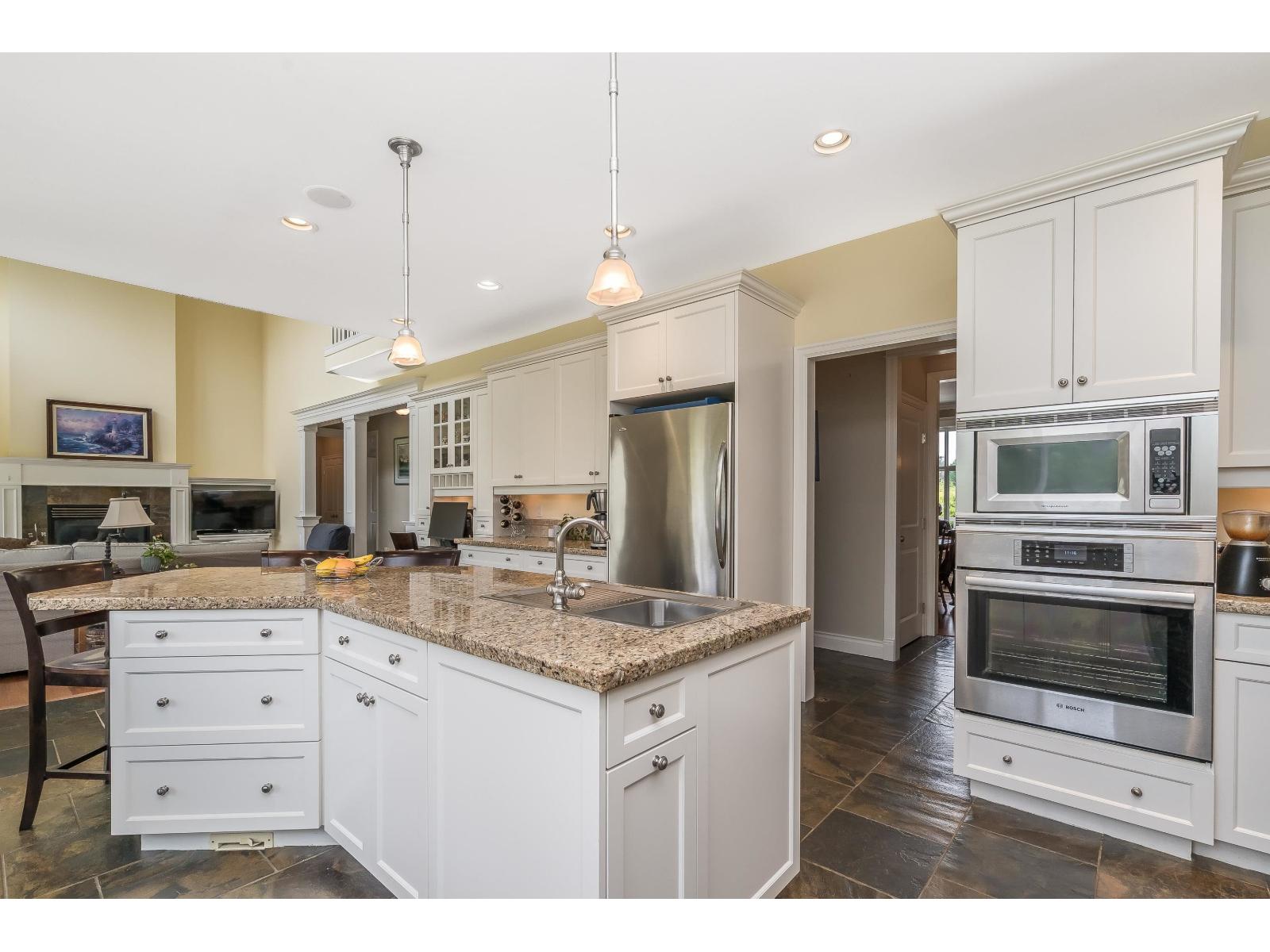 1192 212 STREET, Langley