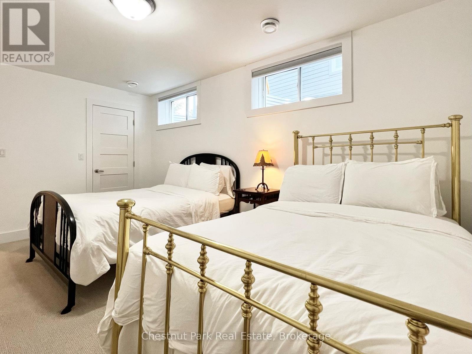 #28 8 WILLIAM JAMES COURT - Image 23