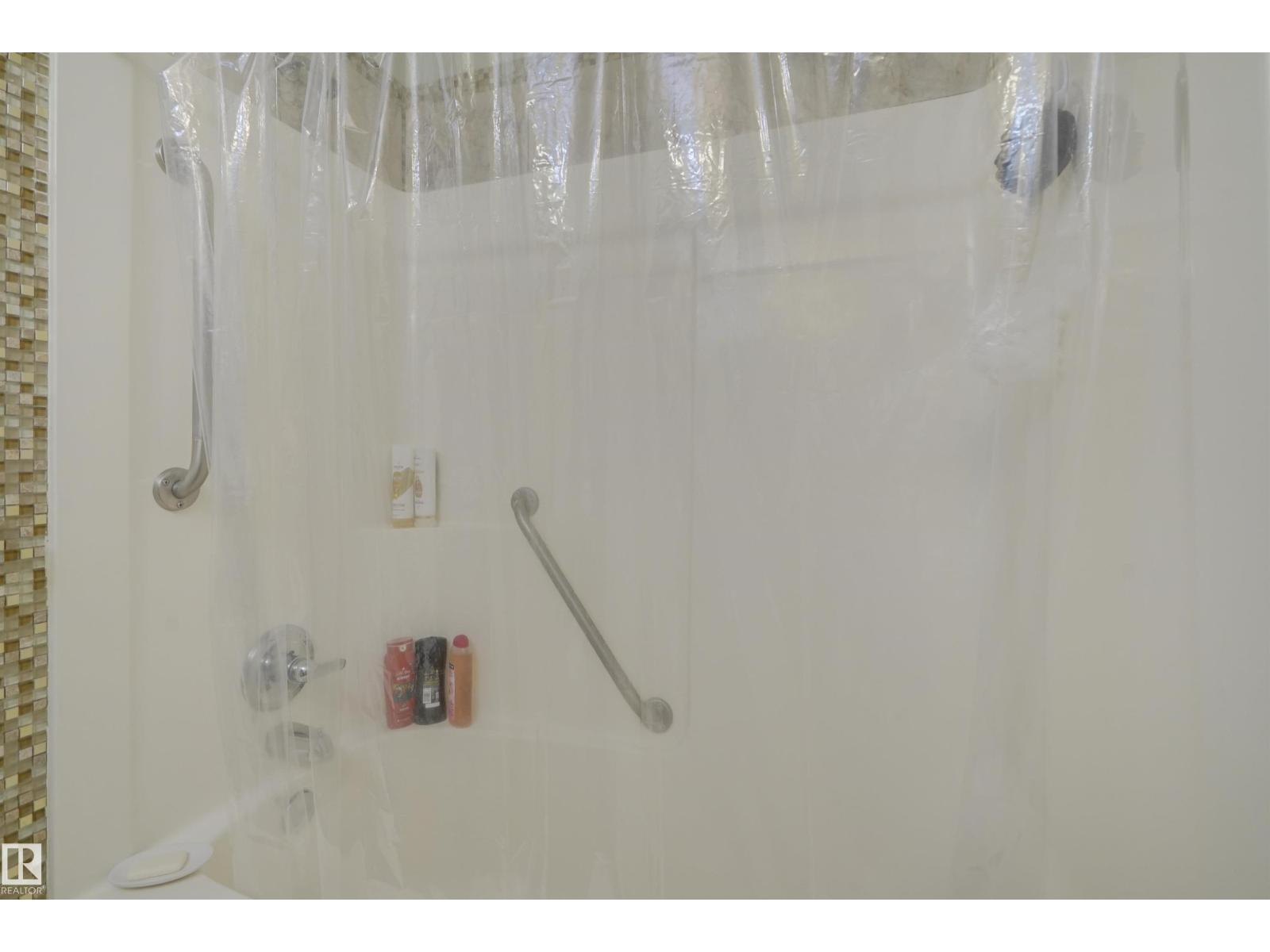 #13 9420 172 ST NW, Edmonton