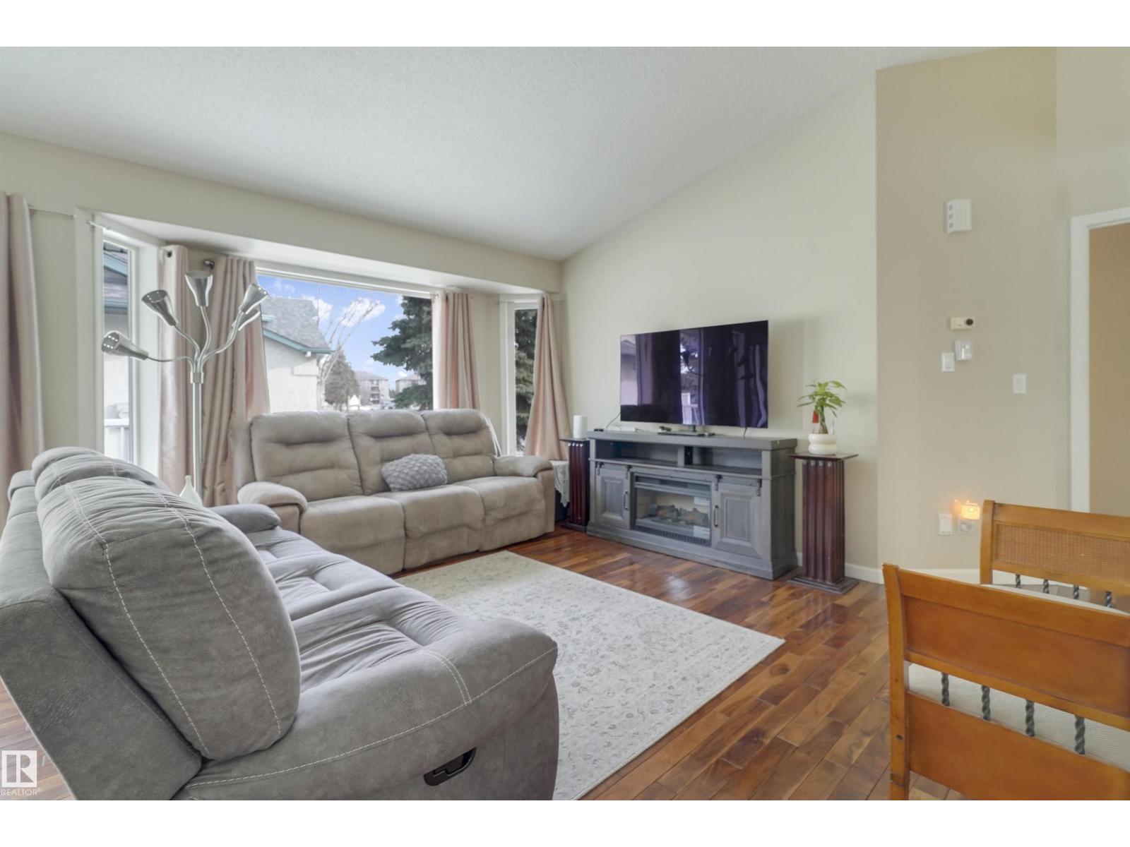 #13 9420 172 ST NW, Edmonton