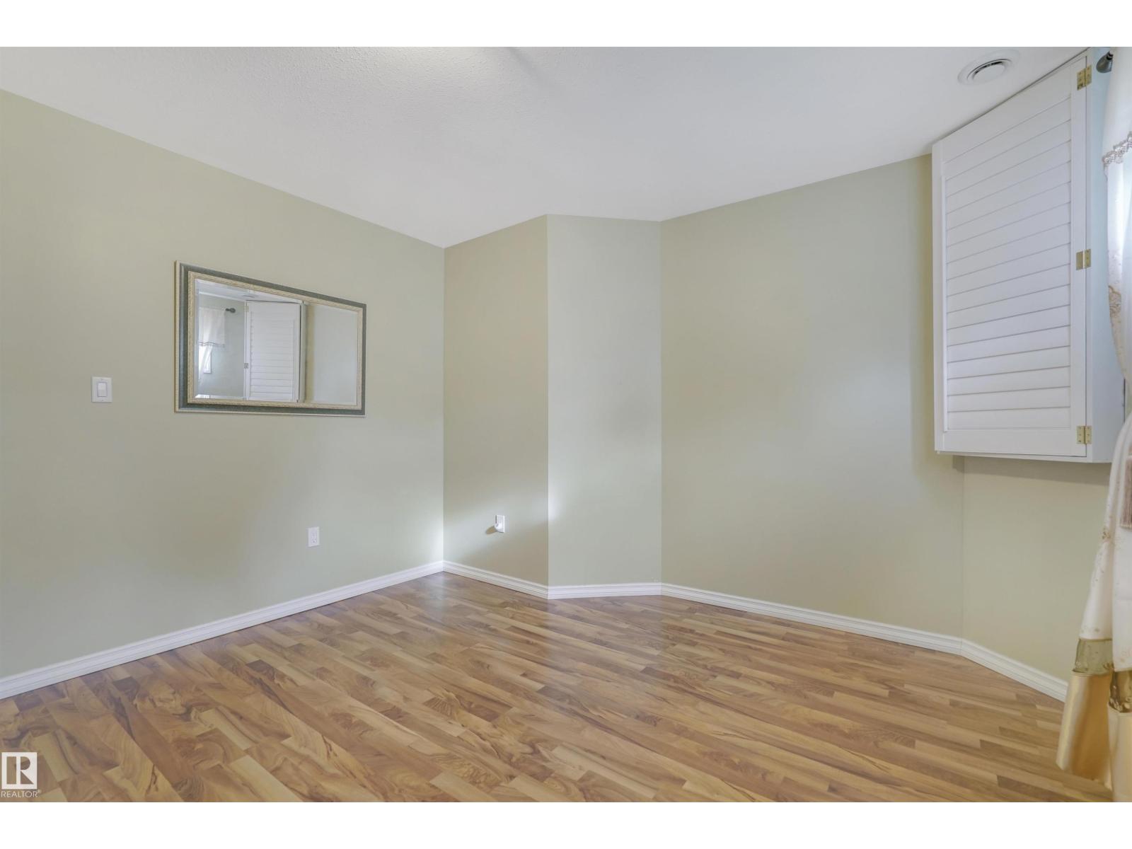 #13 9420 172 ST NW, Edmonton