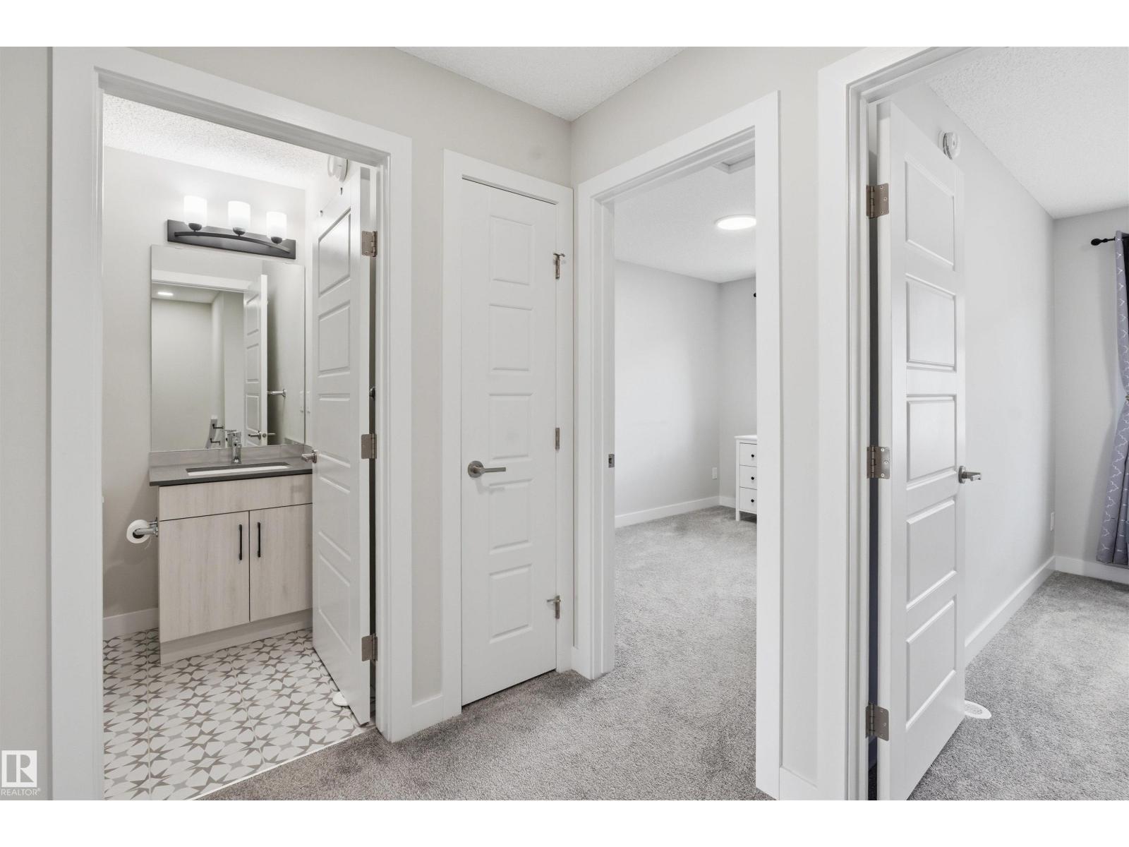 6208 Cartmell Court SW, Edmonton