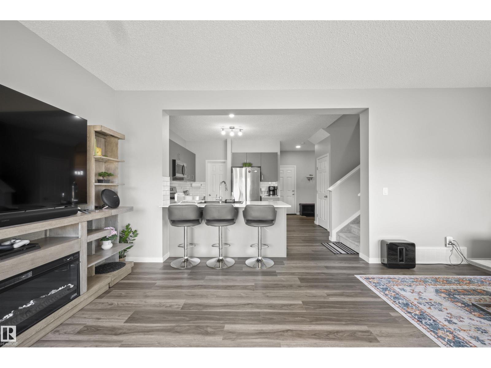1745 ERKER WY NW, Edmonton