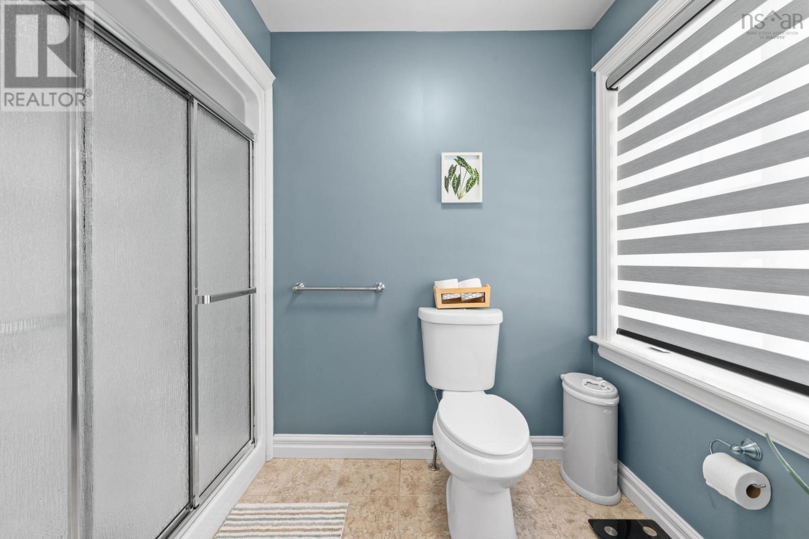 Property 27 of 49 of 51 Windridge Lane