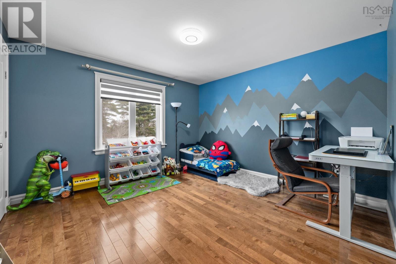 Property 28 of 49 of 51 Windridge Lane