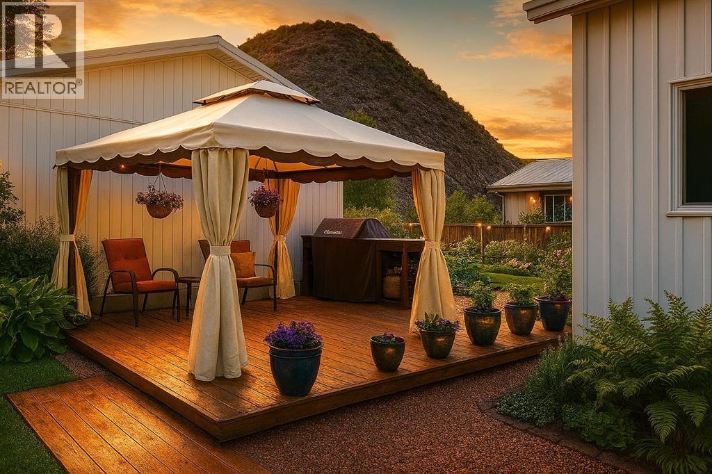 1605 4 Avenue Southwest