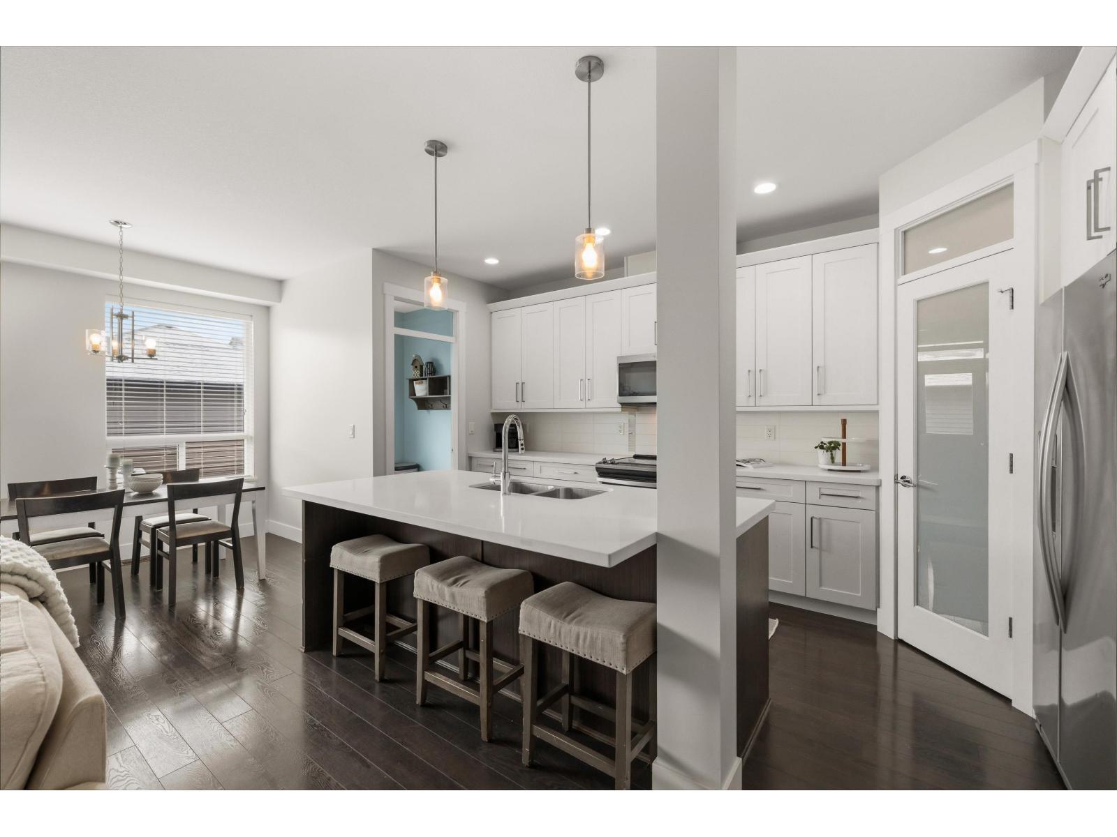 27072 35B AVENUE, Langley