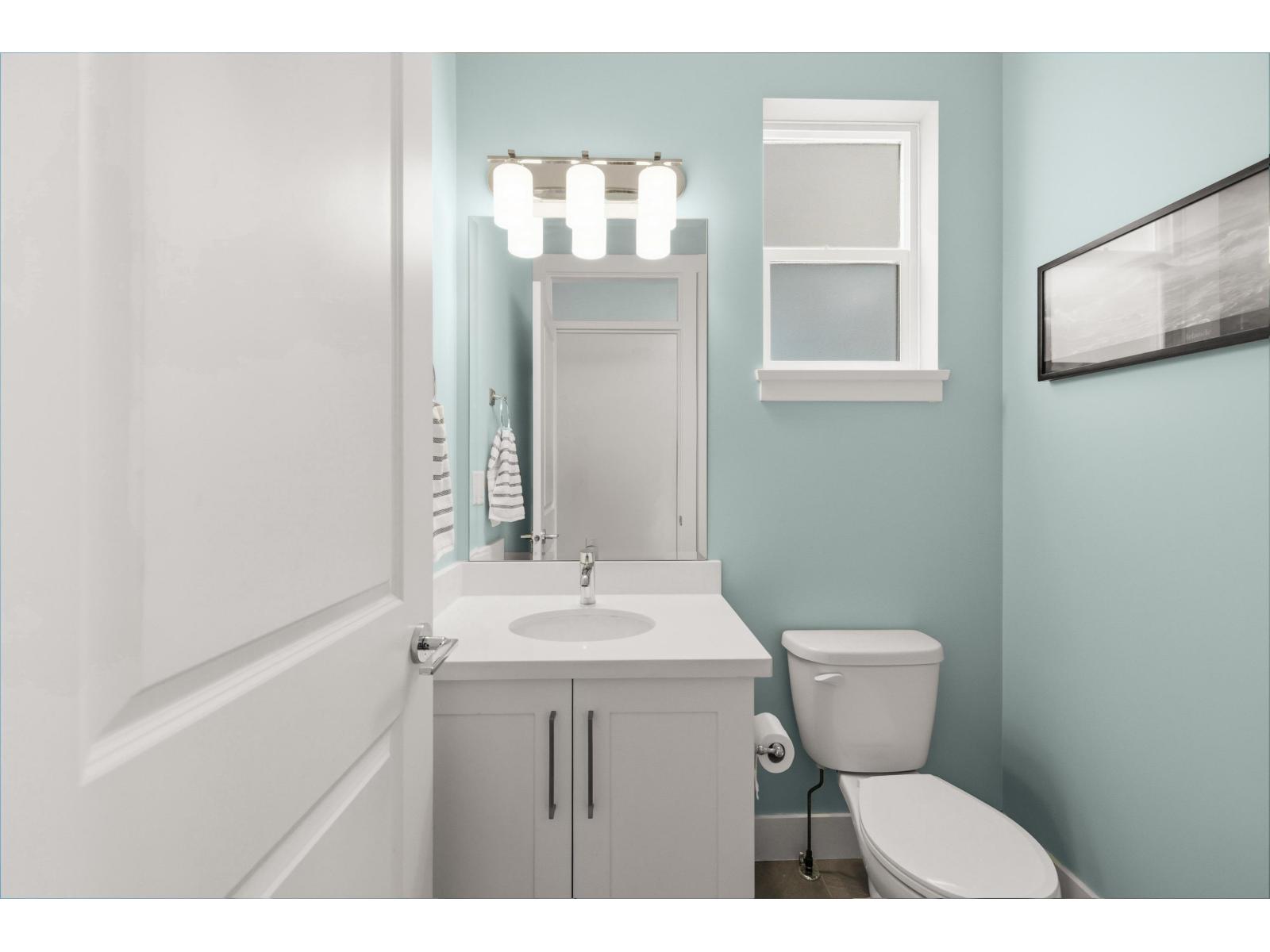 27072 35B AVENUE, Langley