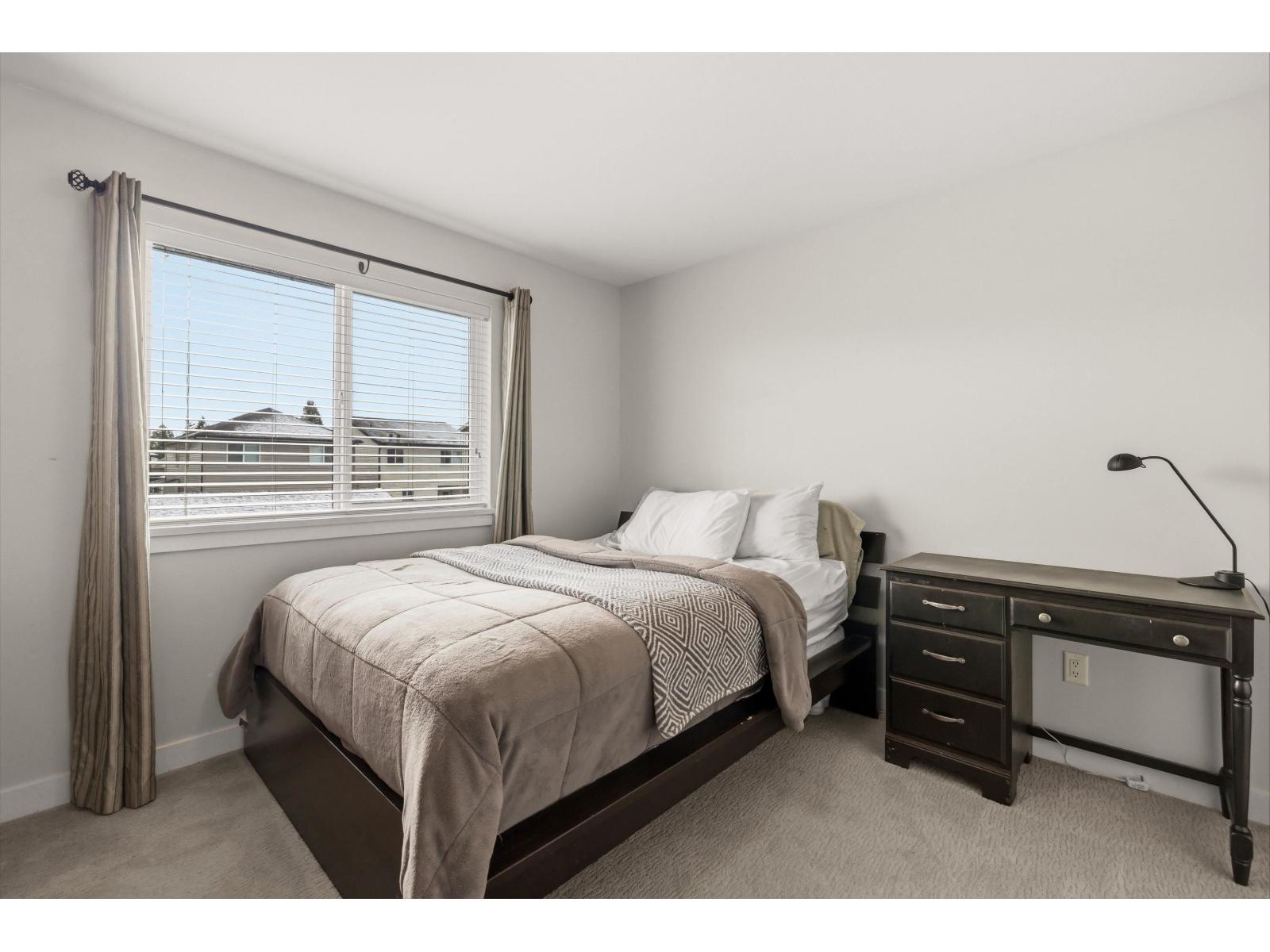 27072 35B AVENUE, Langley