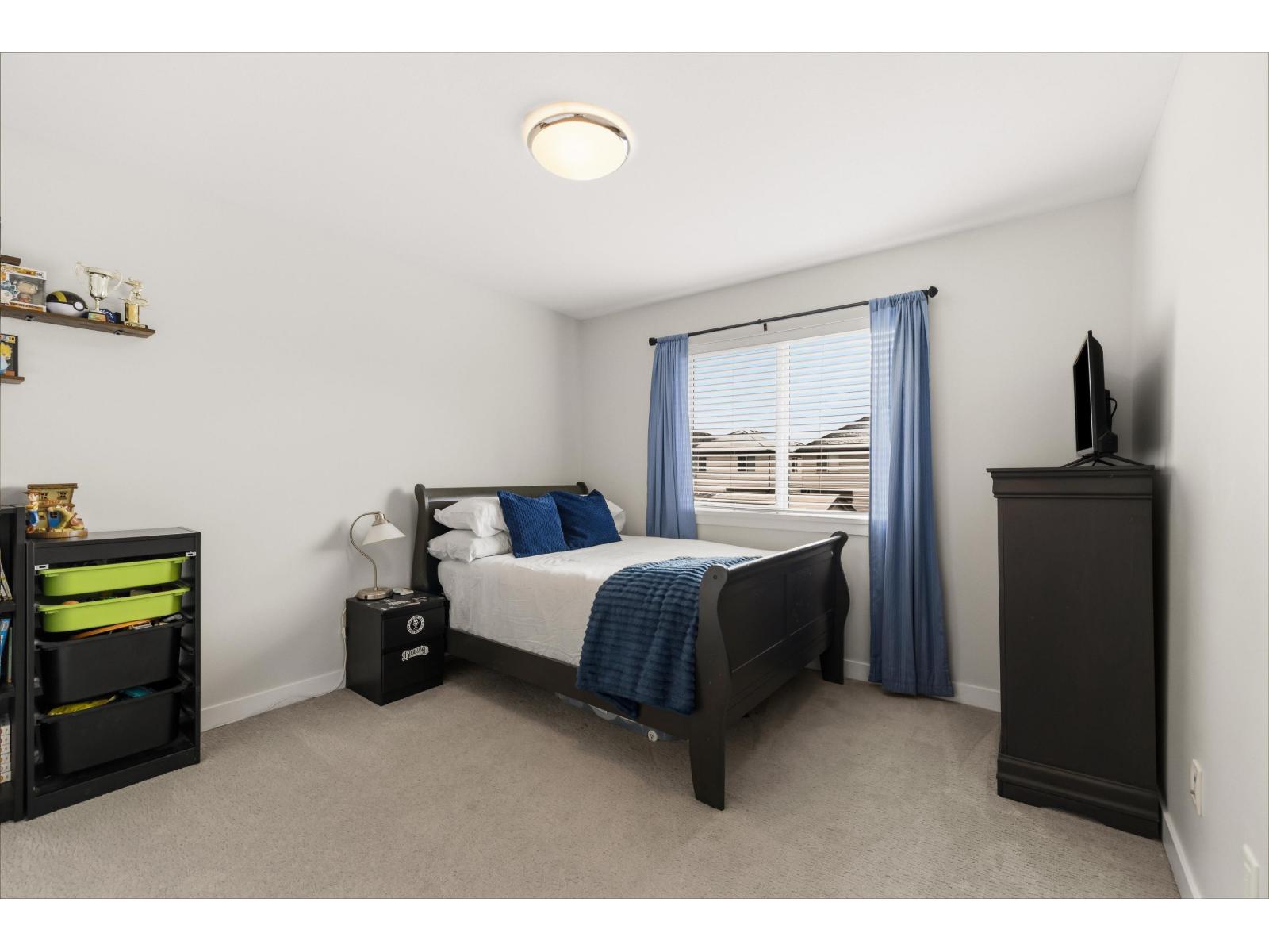 27072 35B AVENUE, Langley