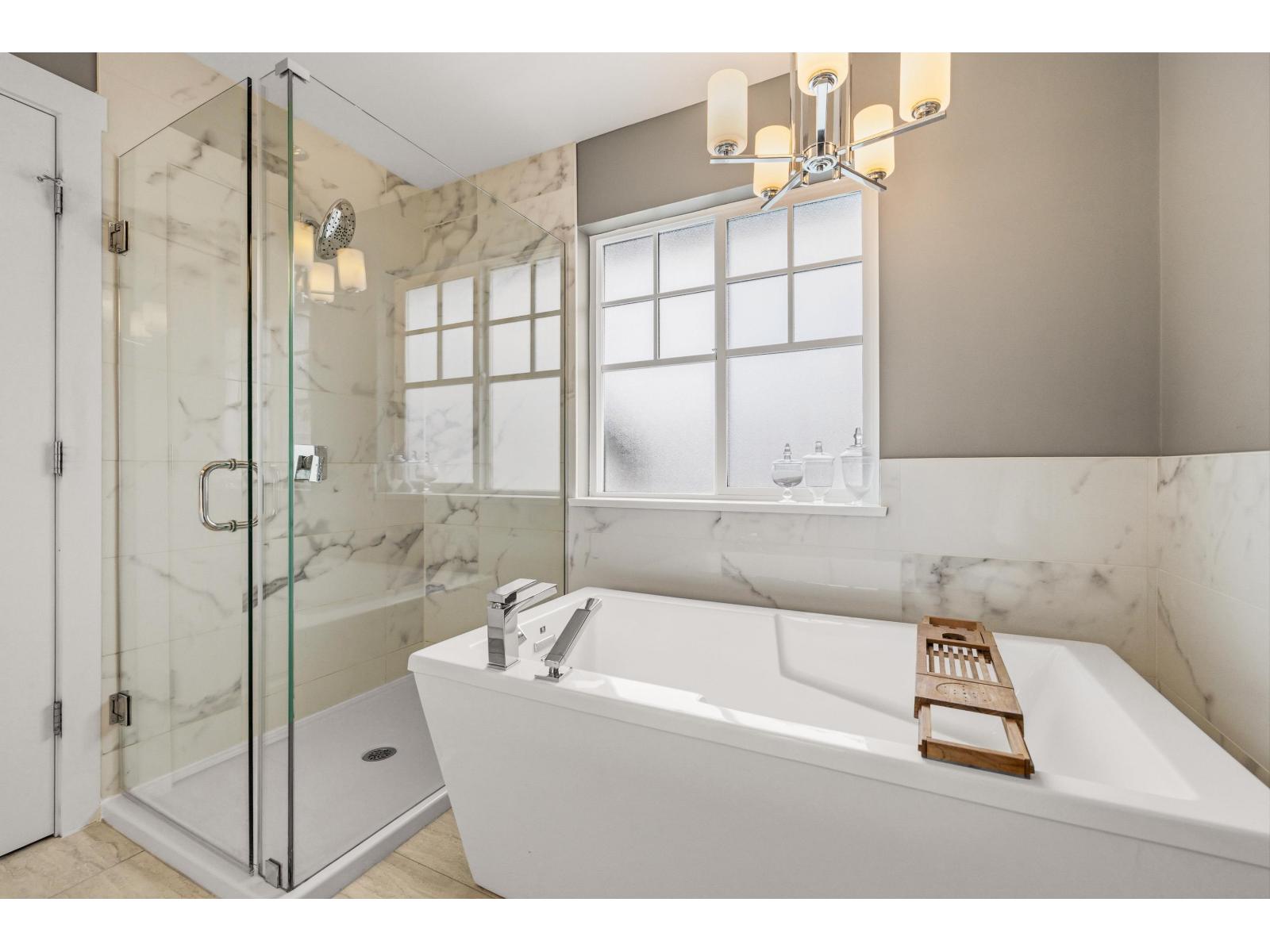 27072 35B AVENUE, Langley