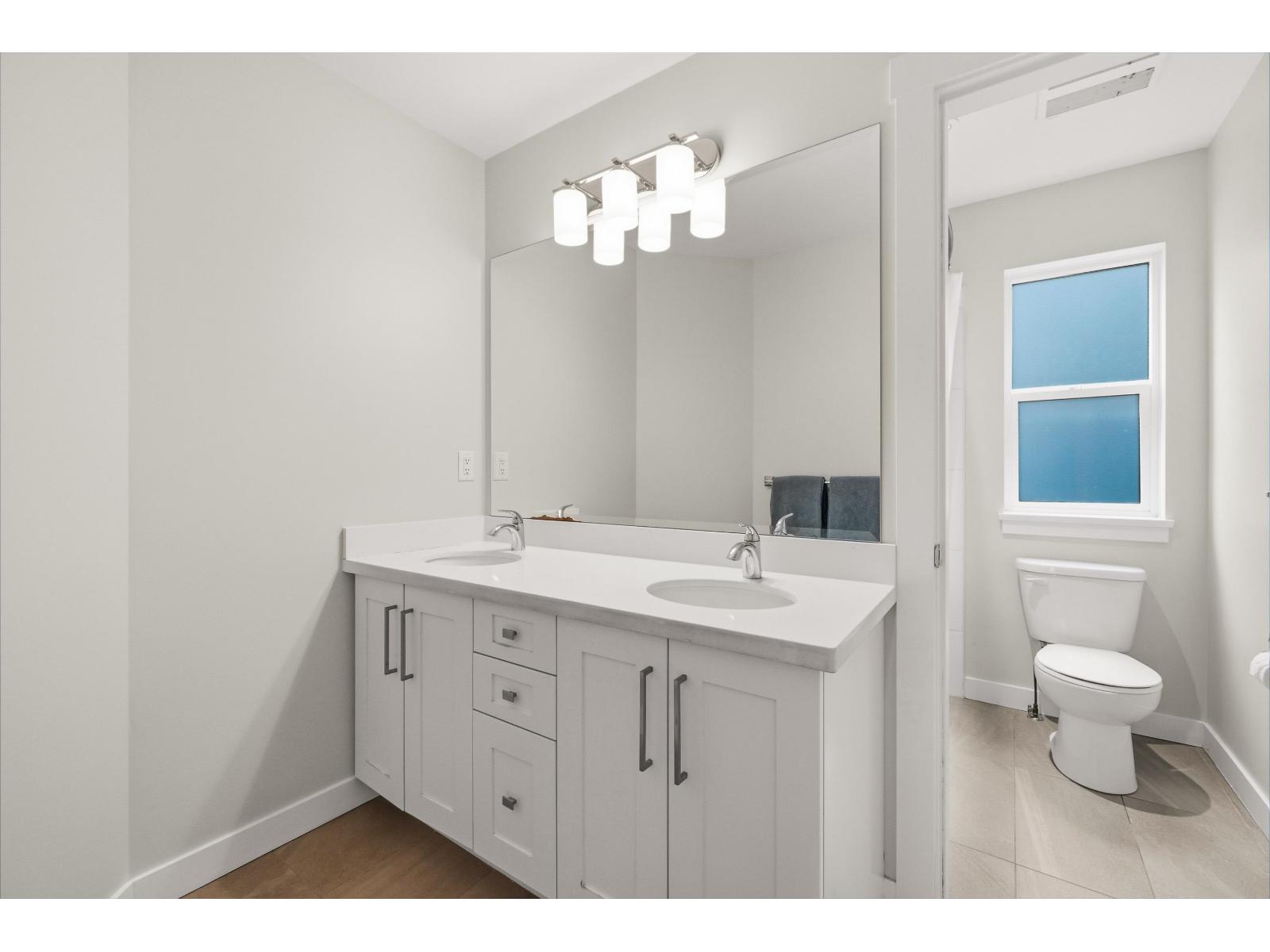 27072 35B AVENUE, Langley