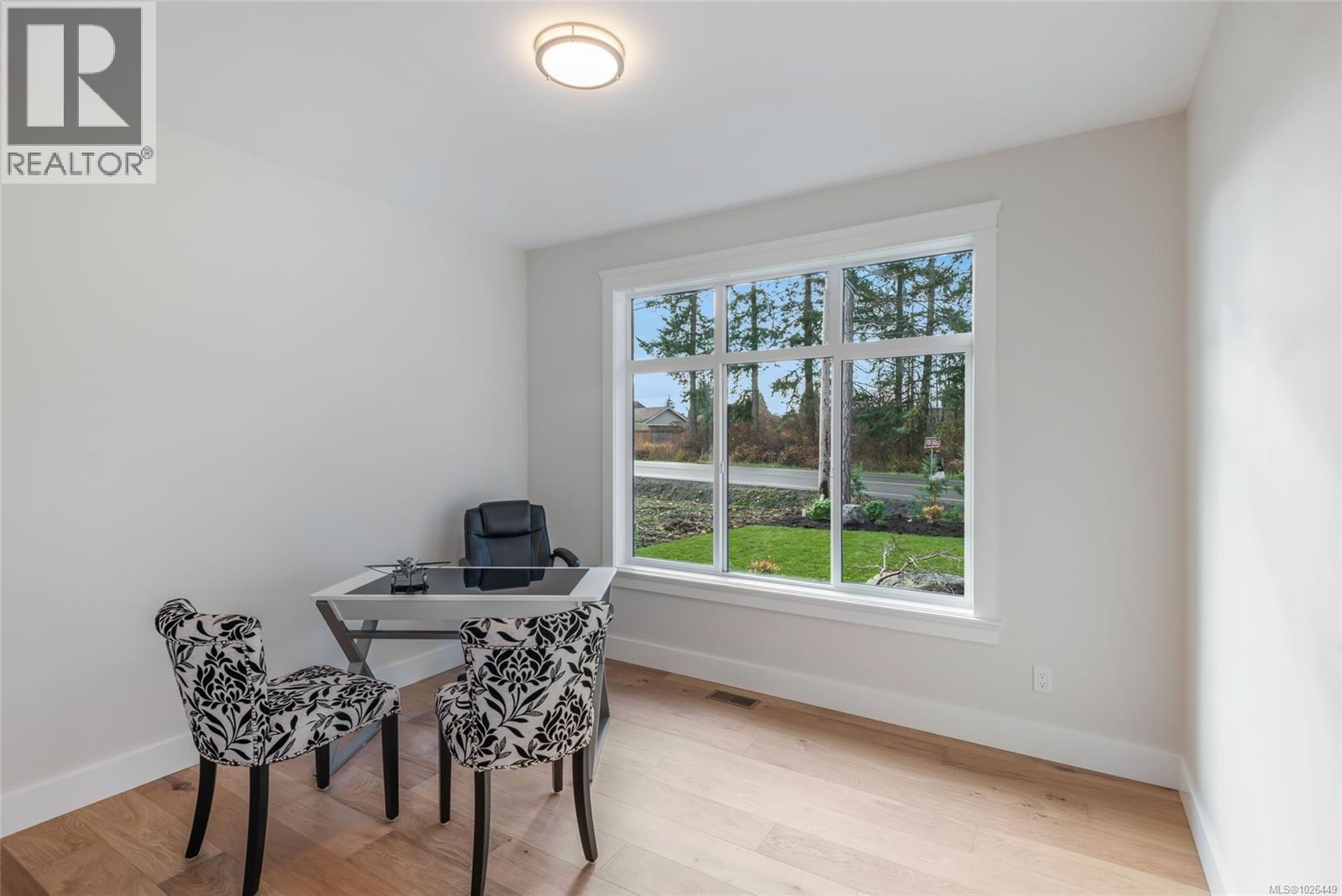 858 Wembley Rd - 16