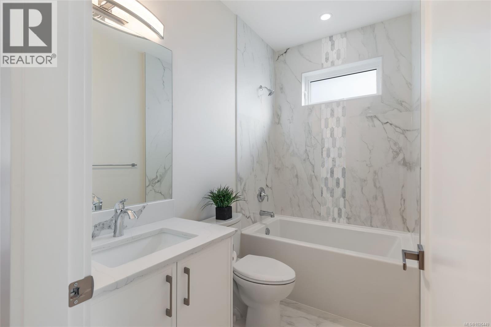 858 Wembley Rd - 17