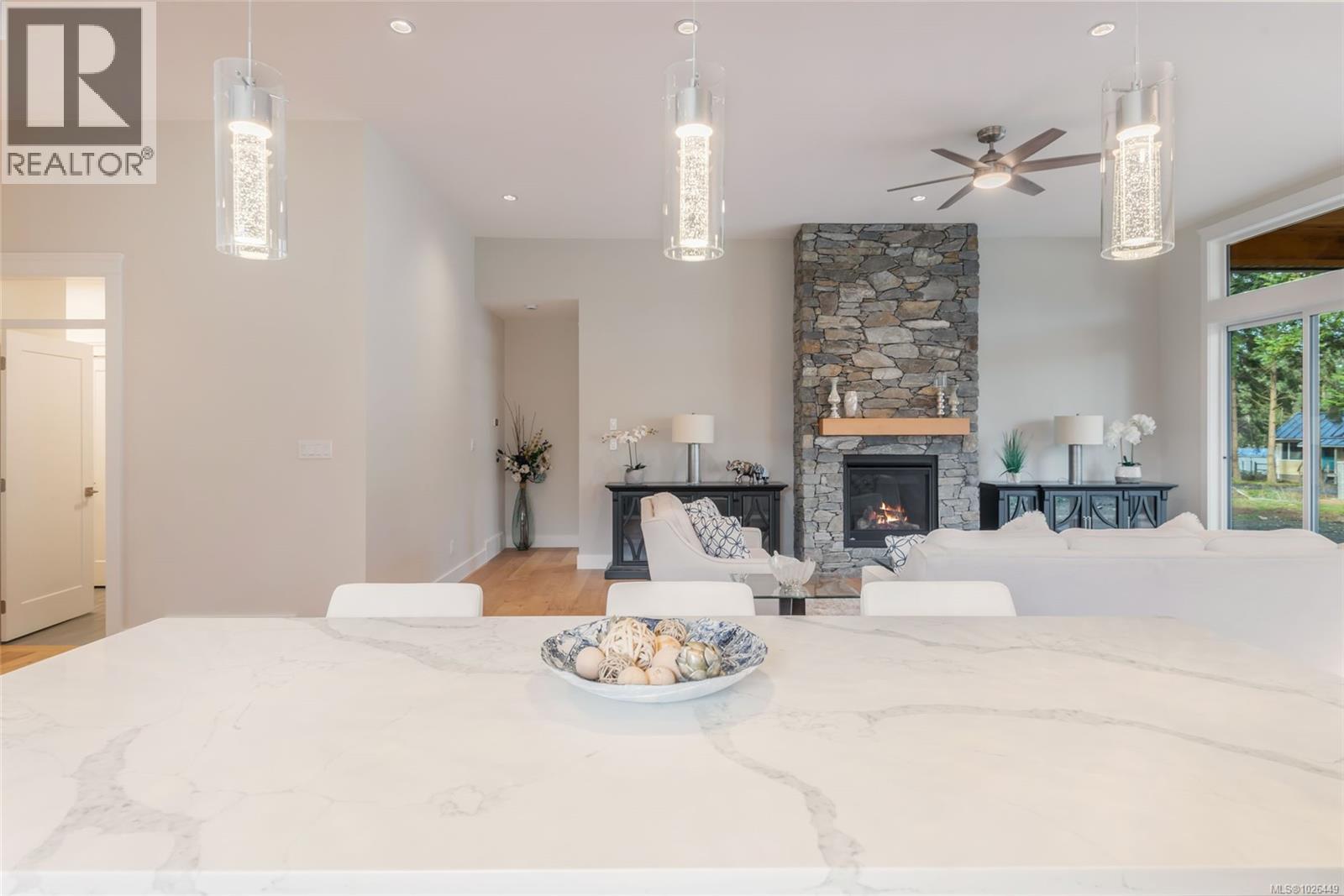 858 Wembley Rd - 24