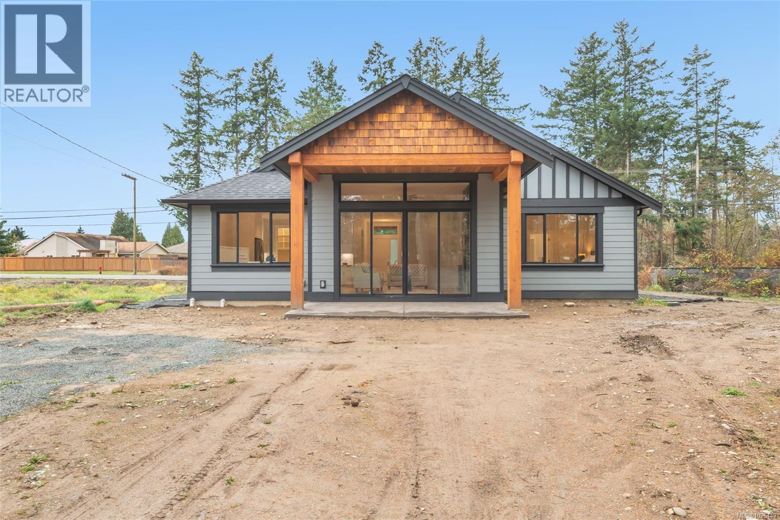 858 Wembley Rd - 45
