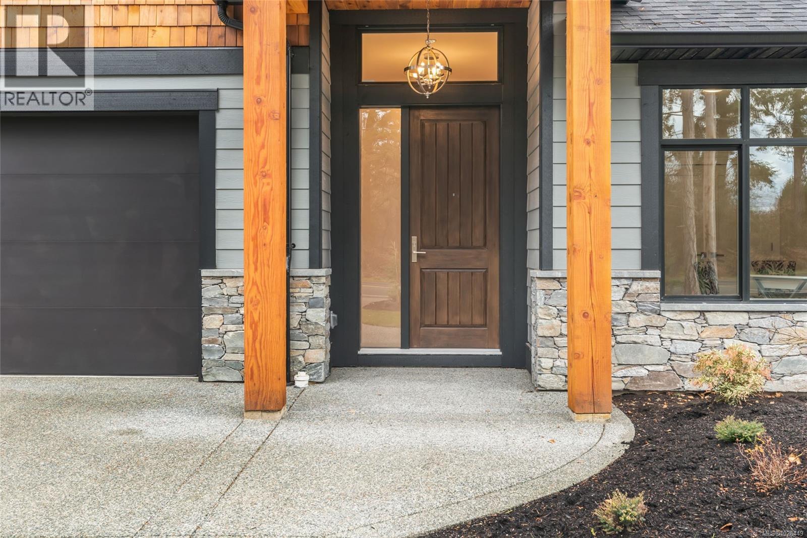 858 Wembley Rd - 9