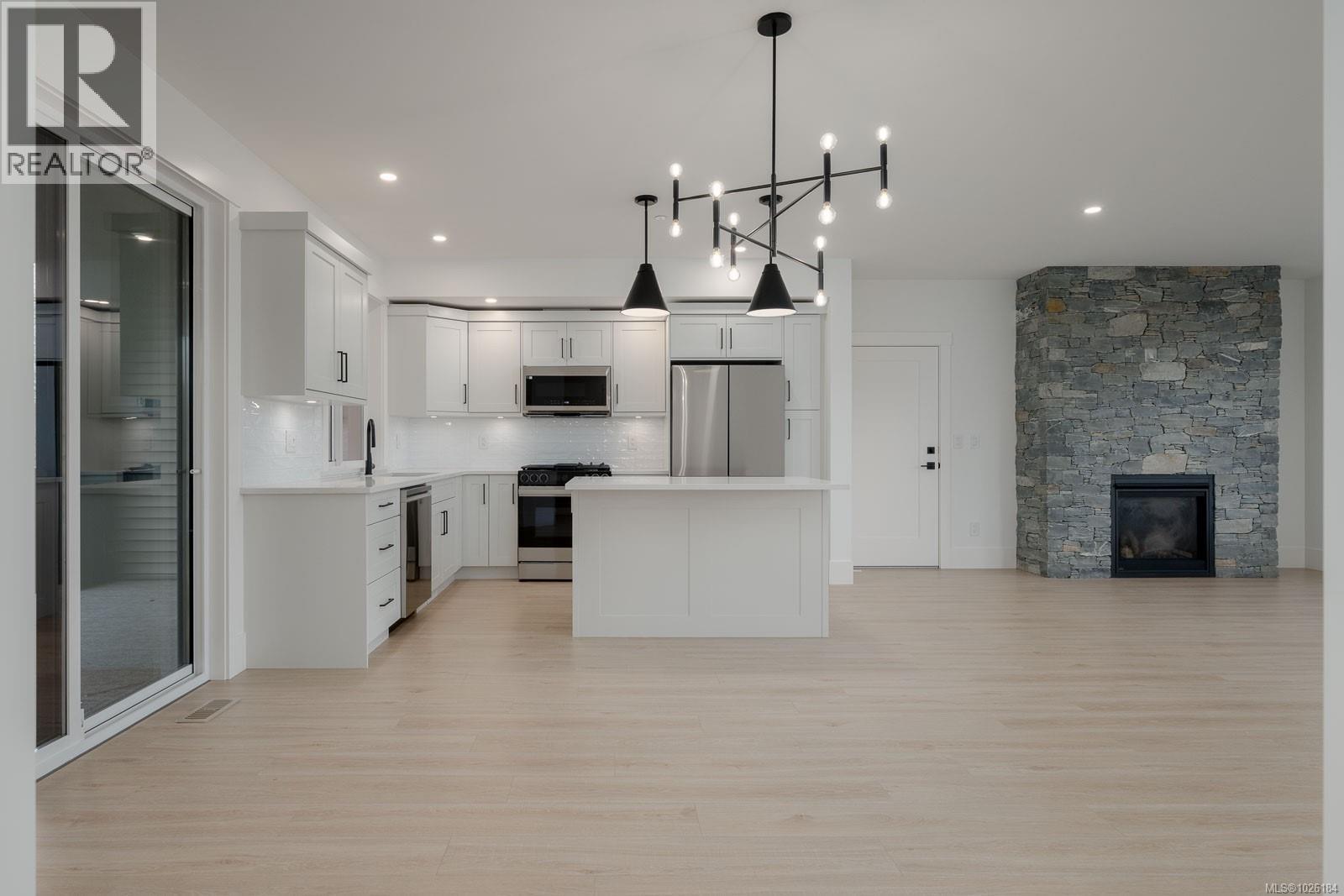 4191 Corunna Ave, Nanaimo