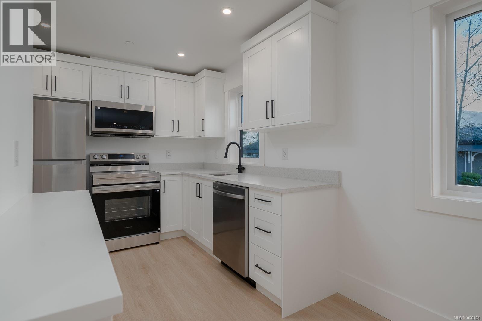 4191 Corunna Ave, Nanaimo