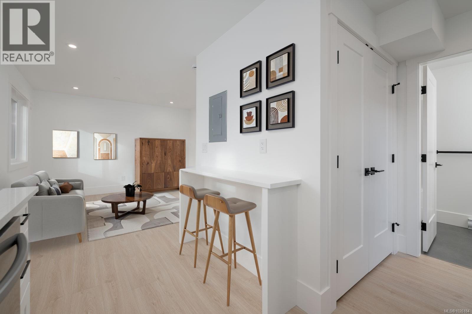 4191 Corunna Ave, Nanaimo