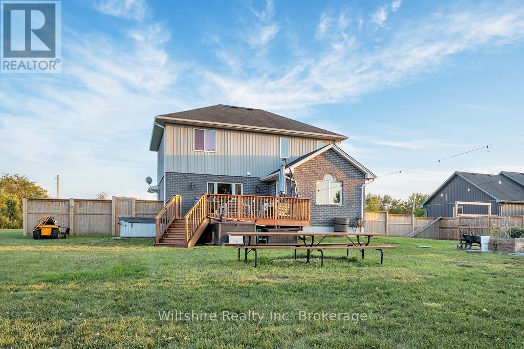 335 TALBOT STREET - Photo 4 of 39, Norfolk (Courtland), Ontario