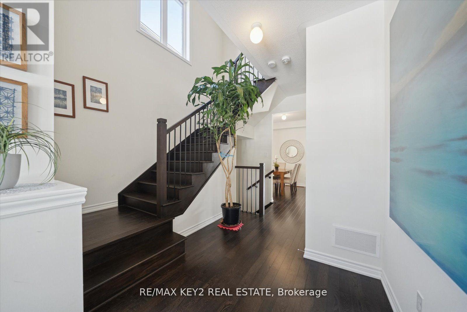 1129 CAMEO STREET - Photo 5 of 35, Pickering, Ontario