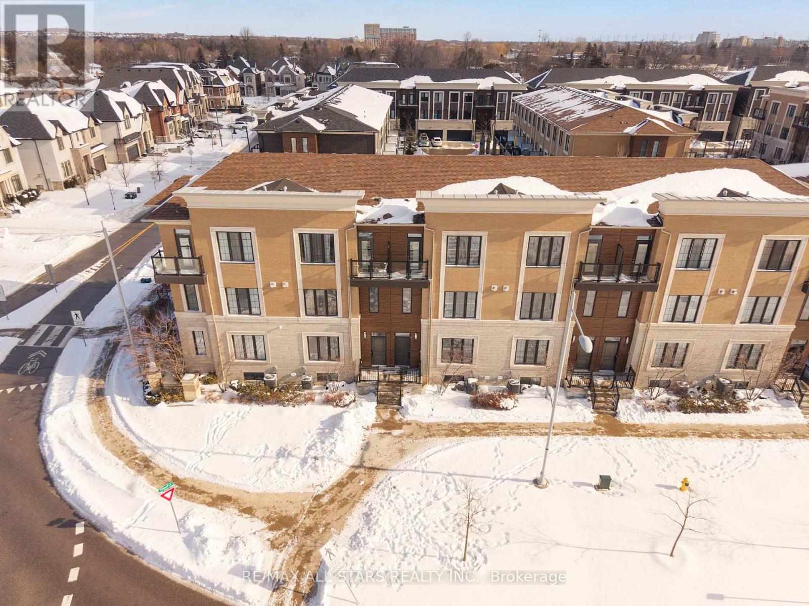 85 VILLAGE PARKWAY - Photo 4 of 50, Markham (Unionville), Ontario