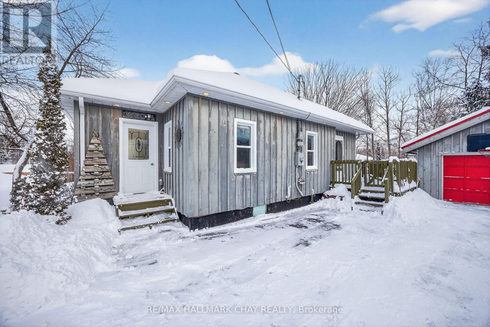 323 BELL STREET - Photo 4 of 32, Tay (Port McNicoll), Ontario