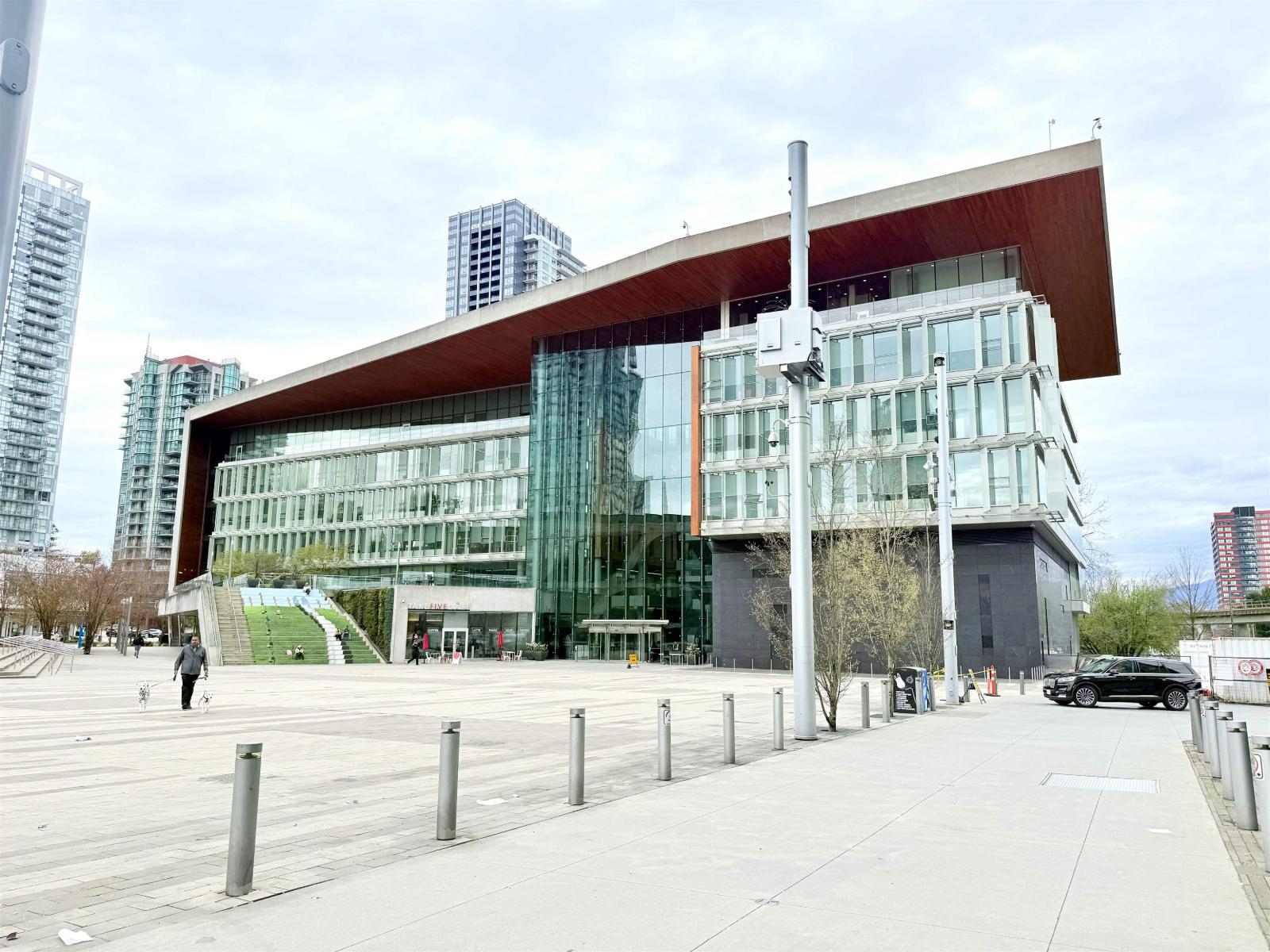 2710 13495 CENTRAL AVENUE, Surrey