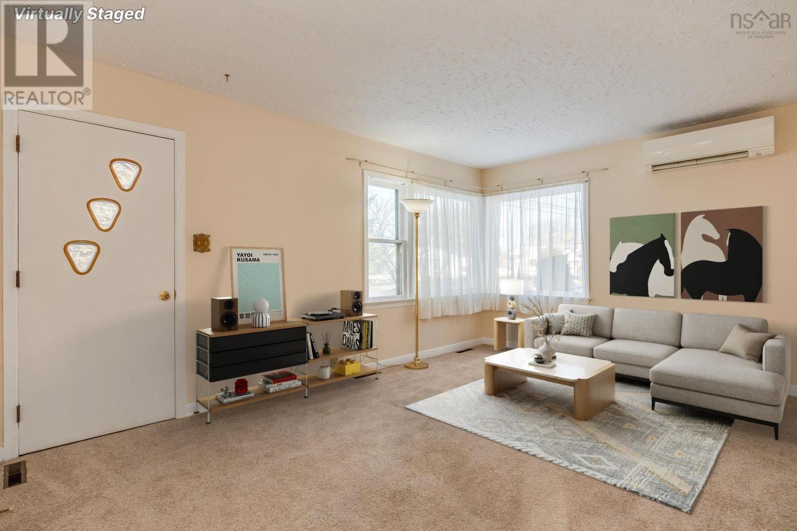 Property 11 of 35 of 9584 Commercial Street