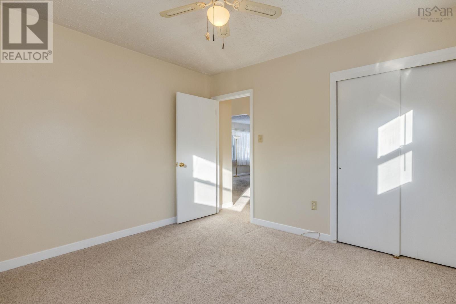 Property 20 of 35 of 9584 Commercial Street