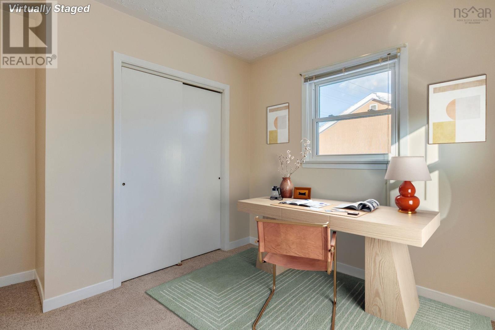 Property 19 of 35 of 9584 Commercial Street