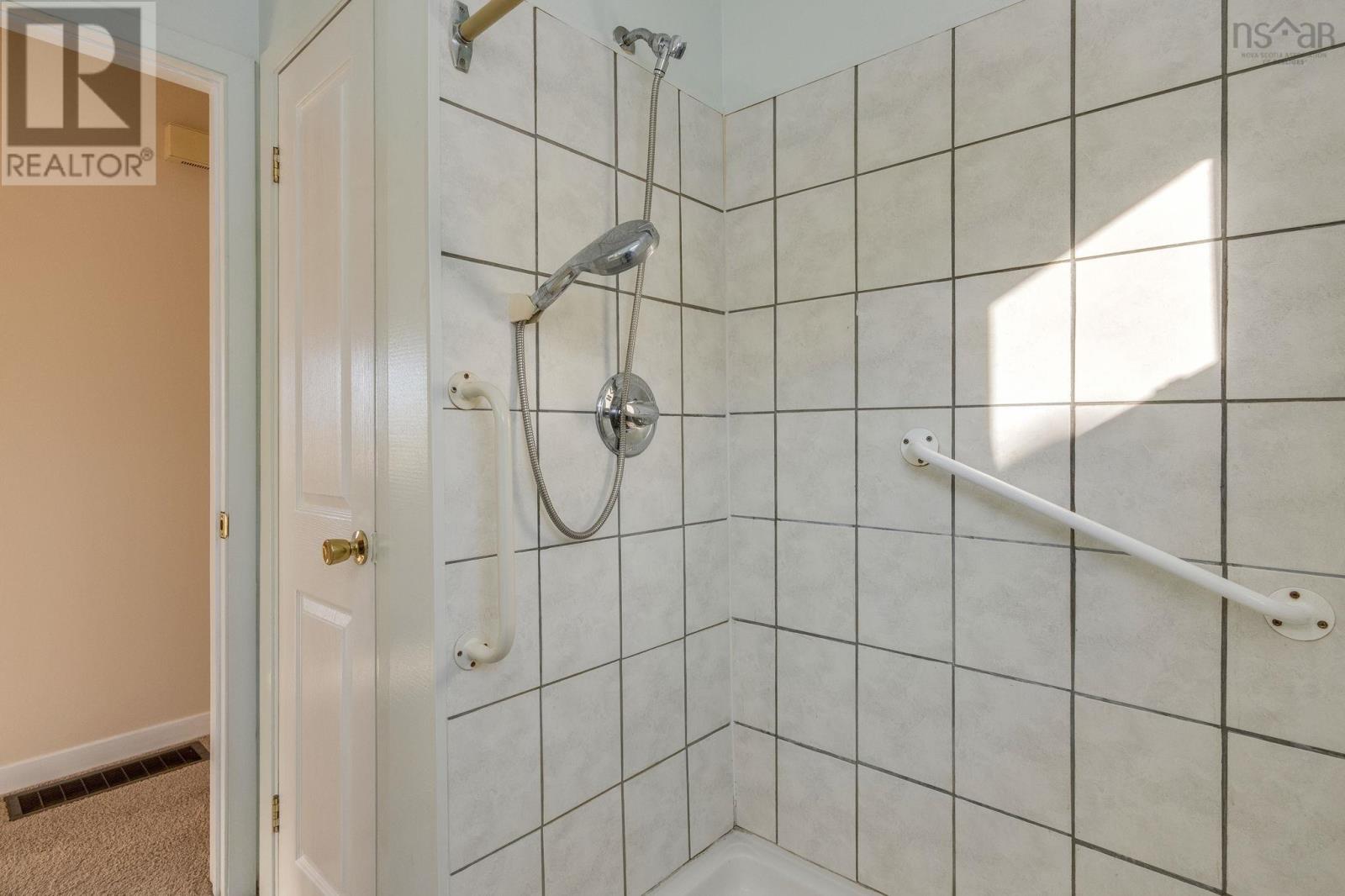 Property 27 of 35 of 9584 Commercial Street