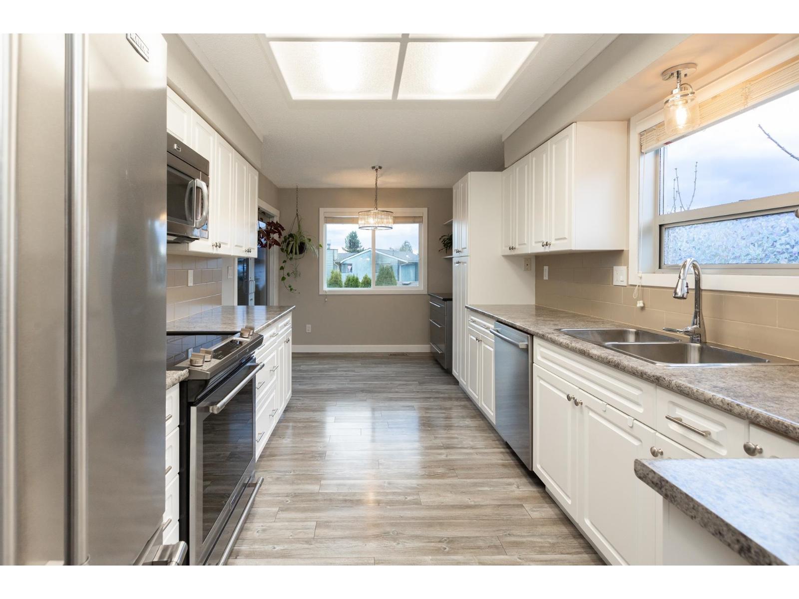 2373 WAKEFIELD COURT, Langley