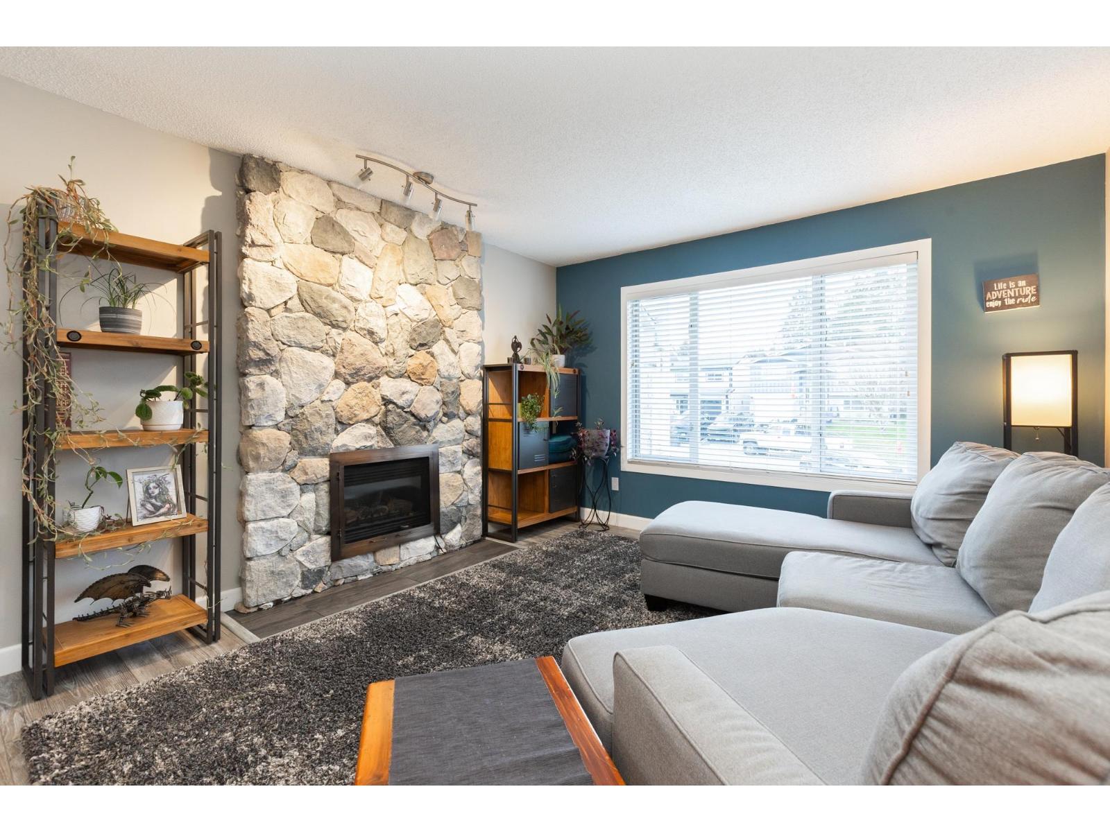 2373 WAKEFIELD COURT, Langley