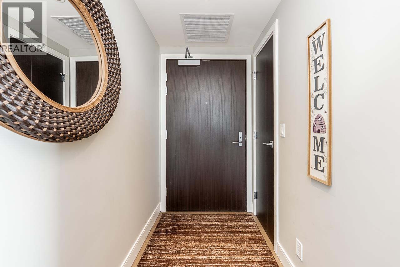 1601 210 SALTER STREET, New Westminster