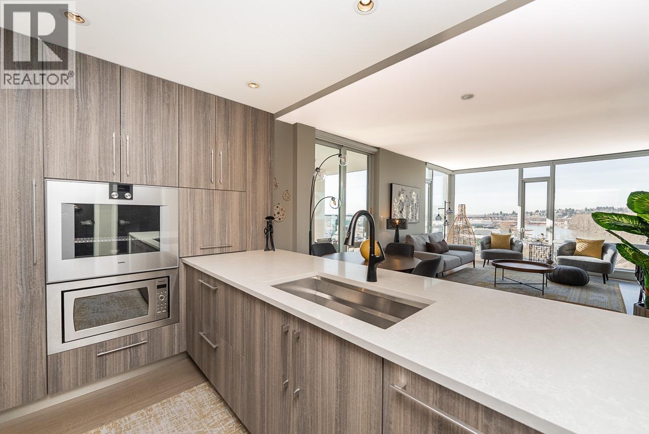 1601 210 SALTER STREET, New Westminster