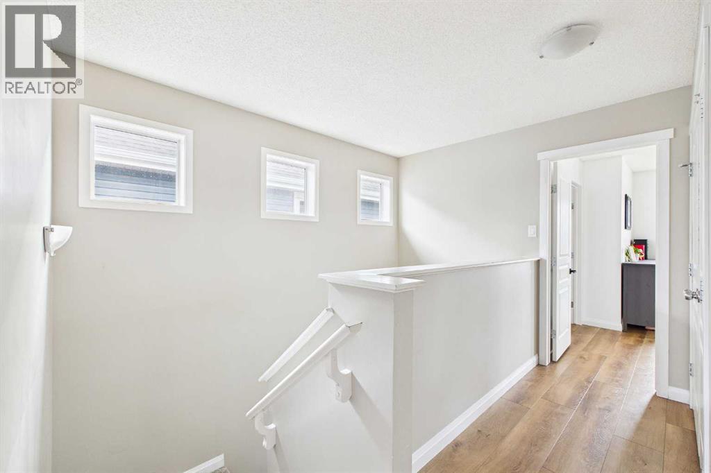 121 River Heights Crescent, Cochrane