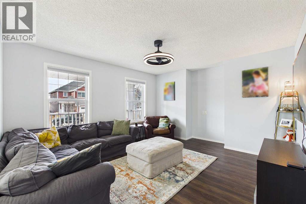 121 River Heights Crescent, Cochrane